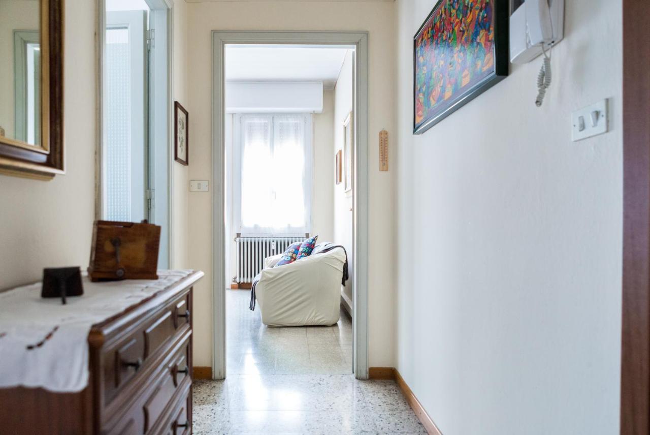 A Pochi Passi Dal Centro E Dall'Ospedale Di Parma 아파트 외부 사진
