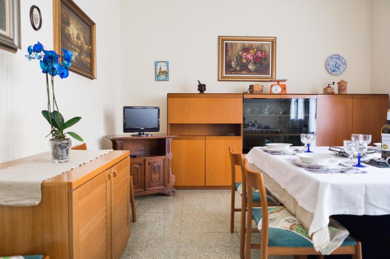 A Pochi Passi Dal Centro E Dall'Ospedale Di Parma 아파트 외부 사진